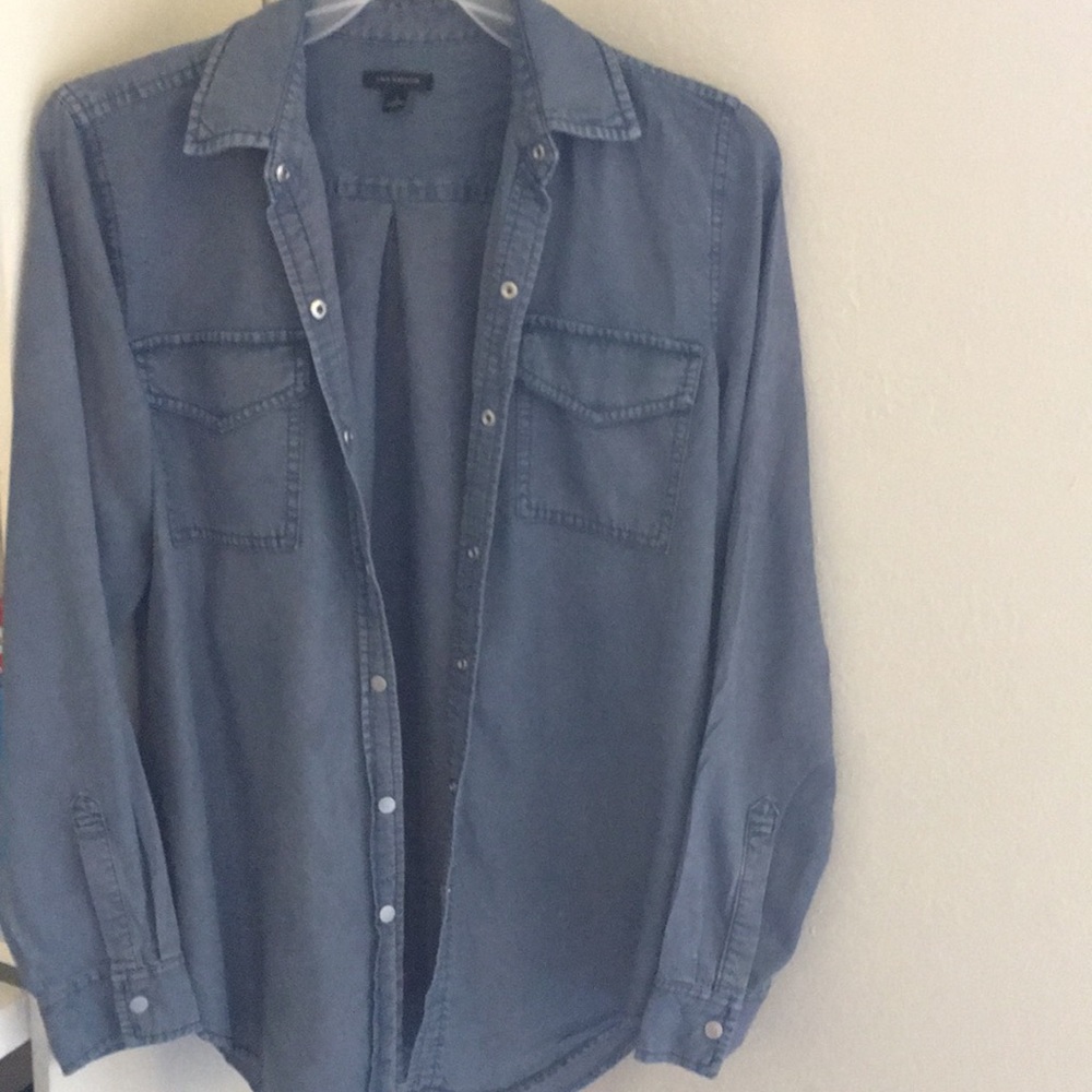 Women’s button down shirts